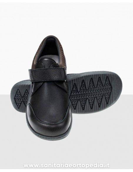 SCARPA TECNICA AVOLA di EXTRO STYLE